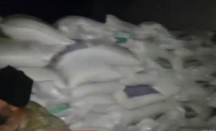 PKK’nın karaborsa şeker depoları ele geçildi - Resim: 2