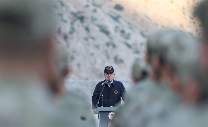 Hulusi Akar ve komutanlar Dağlıca'da! Münbiç ve Tel Rıfat’tan bazı tacizler başladı - Resim: 3