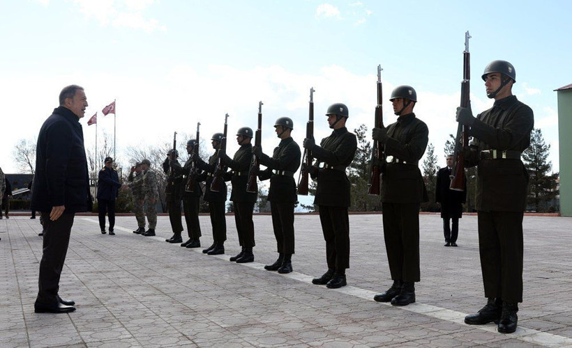 Bakan Hulusi Akar ve kuvvet komutanları Şırnak'ta! - Resim: 1