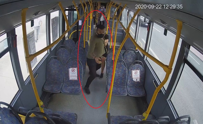 Kanı durağın her yerine sıçradı Bursa'da maske tartışmasında dehşet - Resim: 2