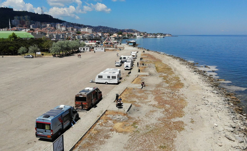 Bursa Mudanya karavancıların akınına uğradı - Resim: 3