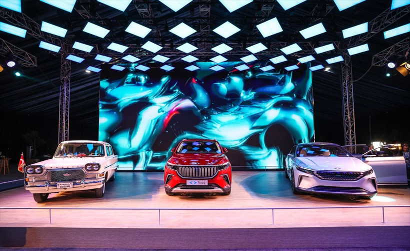 Togg'un içindeki detaylar ortaya çıktı torpidoda sürücüye bakan cihazın işlevi belli oldu - Resim: 3