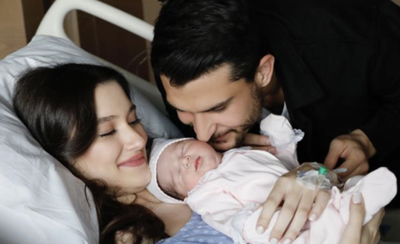 Ünlü futbolcu Necip Uysal'dan güzel haber! İkinci kez baba oldu - Resim: 1