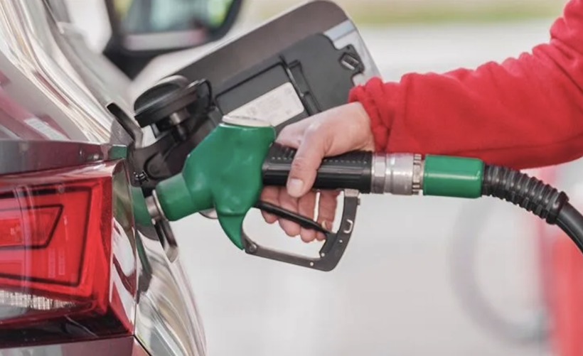 Peş peşe indirimler sonrası akaryakıt ucuzladı! Motorin ve benzinde litre fiyatı kaç lira oldu? - Resim: 2