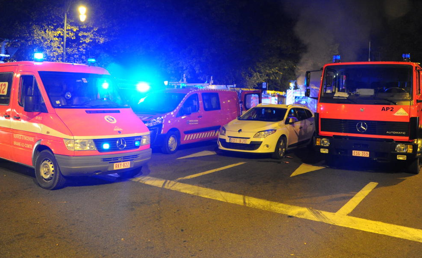 İtfaiyeciler köpüklü eylem yaptı - Resim: 1