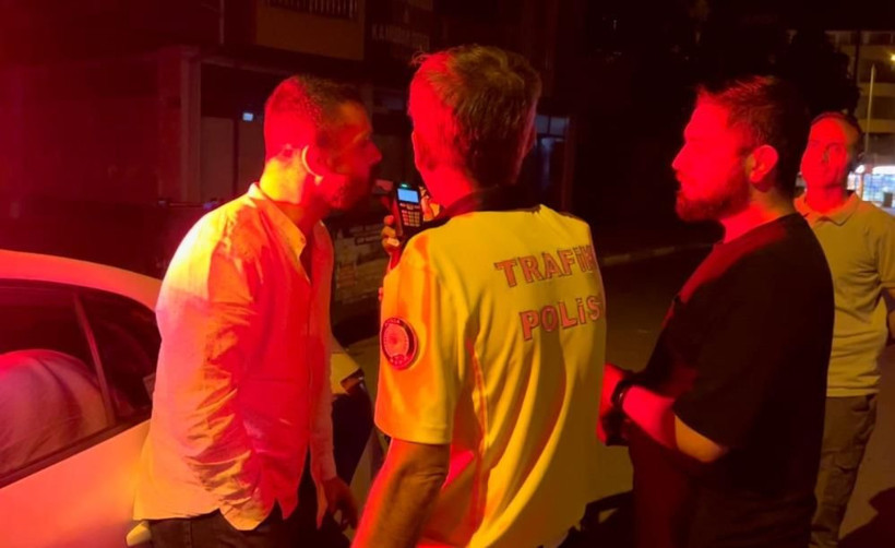 Alkollü sürücü ekipleri canından bezdirdi! Sözleri şoke etti: "Babamın hatırana size bir şey demiyorum" - Resim: 4