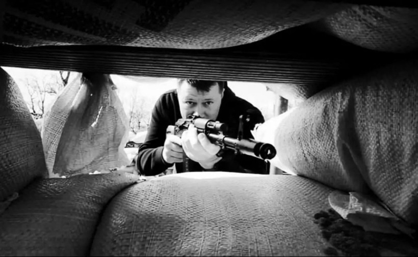 Eski NBA şampiyonu Ukrayna'da elinde silahla sabotajcı avlıyor! - Resim: 1