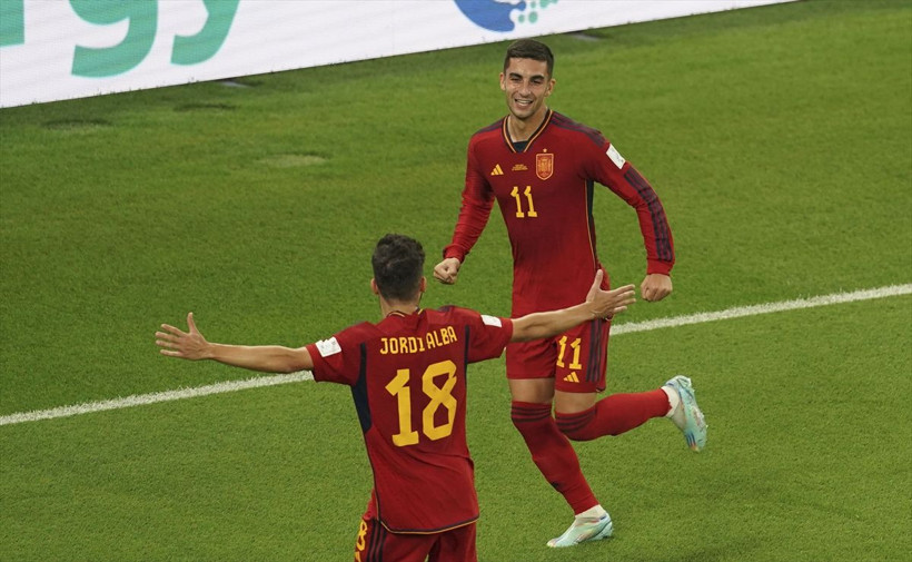 TRT spikerinin 8-0 gafı olay oldu! Beşiktaş taraftarı sosyal medyada kazan kaldırdı - Resim: 2