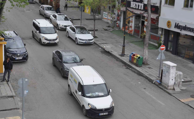 Merkez nüfusu 100 bini bulmuştu! Kars'ta araç sayısı ise 50 bini geçti - Resim: 2