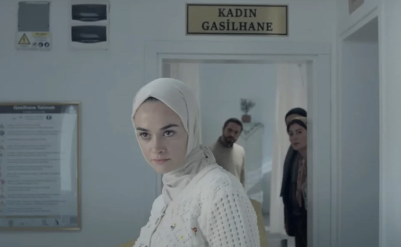 Güzel oyuncu Hande Soral o proje ile dönüyor - Resim: 2