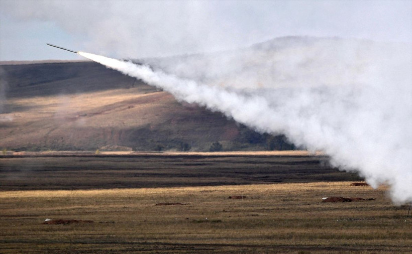 Putin Merkez-2019 tatbikatını izledi! 8 ülkeden 128 bin askerin katılıyor - Resim: 4