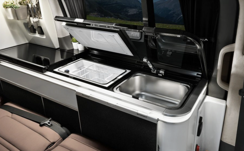 Hyundai STARIA Camper Concept modelini otomobil tutkunlarına sundu - Resim: 4