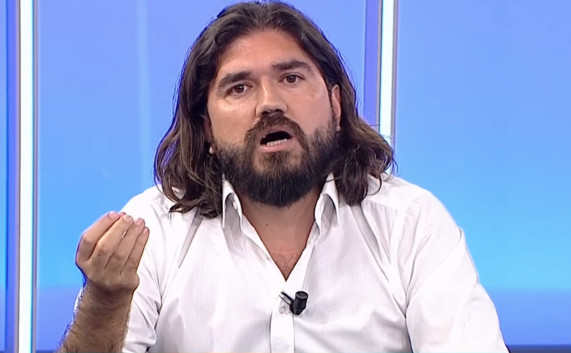 Rasim Ozan Kütahyalı'ya bir darbe daha Beyaz TV'den tekrar kovuldu - Resim: 1