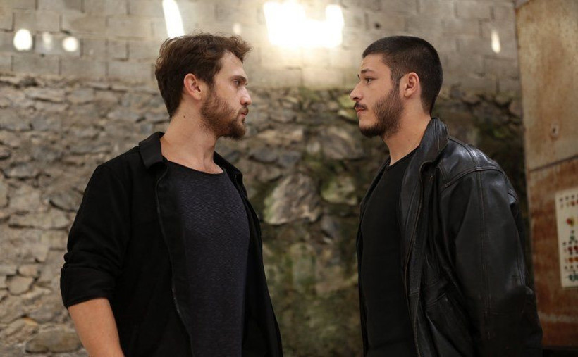 Çukur dizisinde koronavirüs çıktı ünlü oyuncu virüse yakalandı - Resim: 3