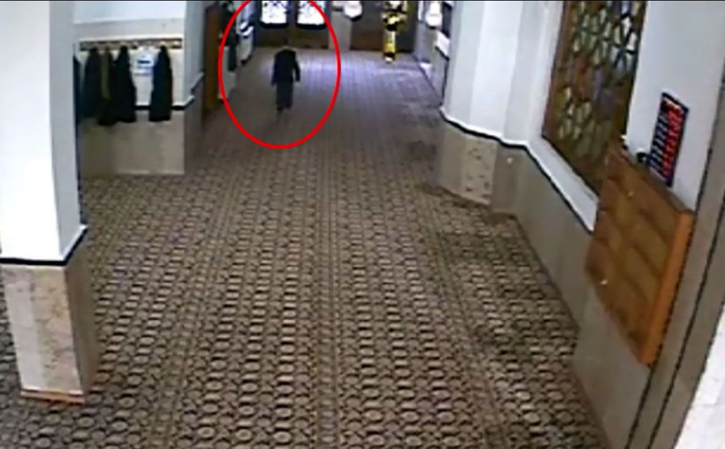 Sivas'ta camideki hırsızlık anı güvenlik kamerasında - Resim: 3
