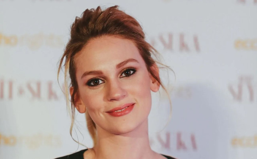Güzel oyuncu Farah Zeynep Abdullah'a babasından tavsiye! Sperm bankasından çocuk sahibi olacak... - Resim: 4