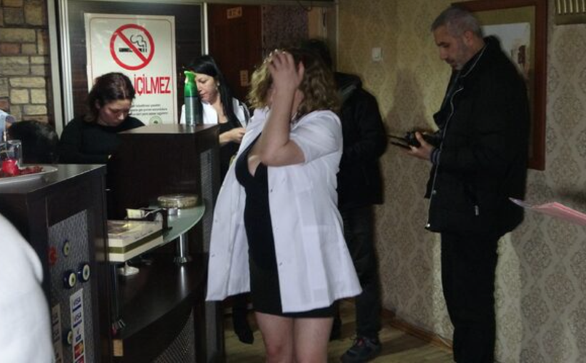 Bursa'da 41 masaj salonuna eş zamanlı baskın! - Resim: 1