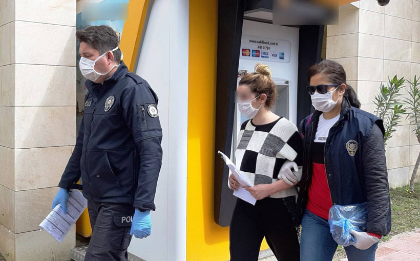 Ali Ağaoğlu'nun eski sevgilisi Hazal Mesudiyeli yeni sevgilisini bıçakladı - Resim: 4