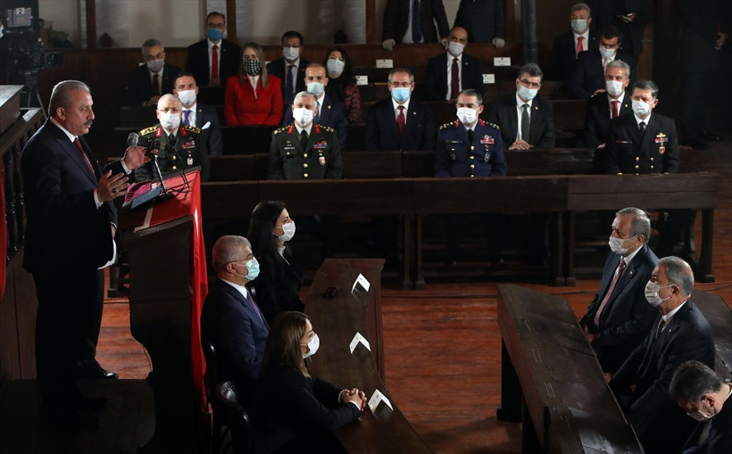 TBMM'nin açılışının 100. yıl dönümü kutlanıyor TBMM Anıtkabir ve 1. Meclis'te törenler... - Resim: 3