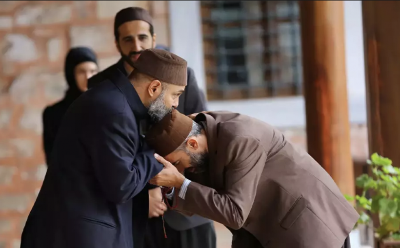 RTÜK Kızıl Goncalar'ı kaldırdı Özcan Deniz isyan etti: 'Kariyerimin en ahlaklı işi' - Resim: 3