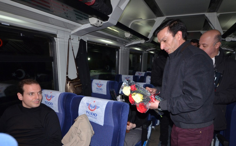 Doğu Ekspresi 24 saatlik Kars yolculuğunu tamamladı  - Resim: 3