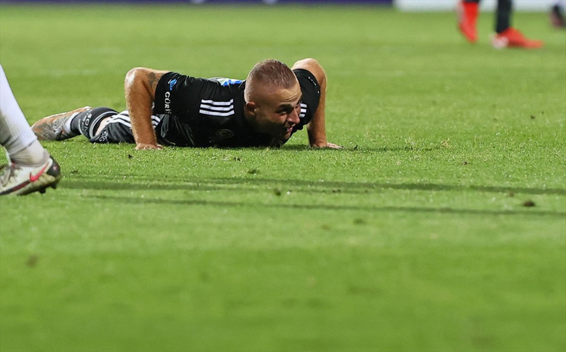 Beşiktaş taraftarından Gökhan Töre'ye tepki - Resim: 1