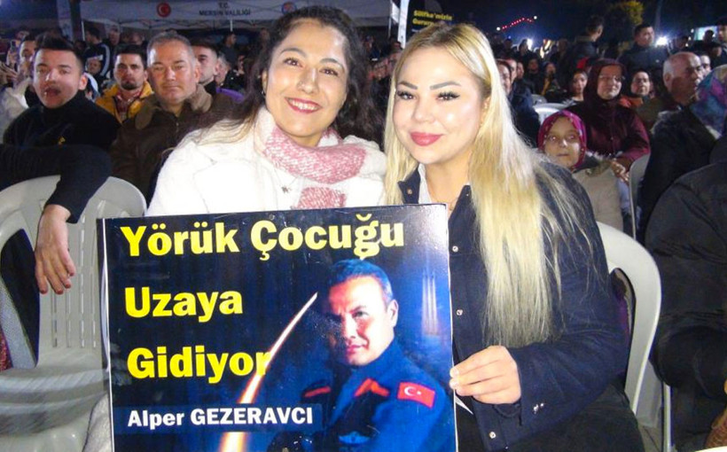 Yörük çocuğu Alper Gezeravcı uzaya gitti Silifkeli hemşehrileri o anları böyle takip etti
