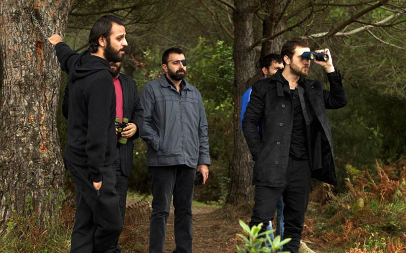 Show TV Çukur dizisine bomba transfer İrem Sak bakın hangi rolü oynayacak - Resim: 1