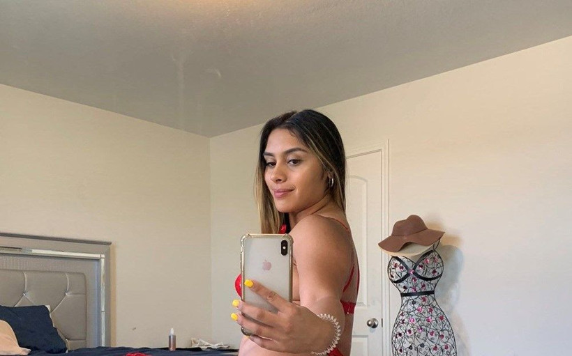 Vatikan'da yeni skandal! Papa Francis mayolu pozu beğendi manken bakın ne yazdı - Resim: 2