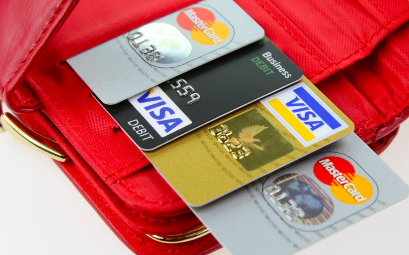 Kredi kartı kullanımında yeni dönem! Nakit çekim ve taksit sayısı kararı - Resim: 1