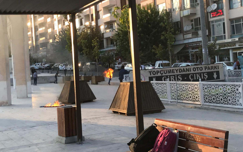 İşsiz genç üzerine benzin döküp ateşe verdi - Resim: 3