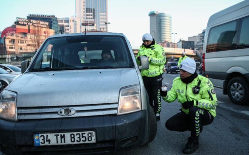 İstanbul'da kış lastiği denetimi! Standartlara uymayanlara 776 lira ceza kesildi - Resim: 3