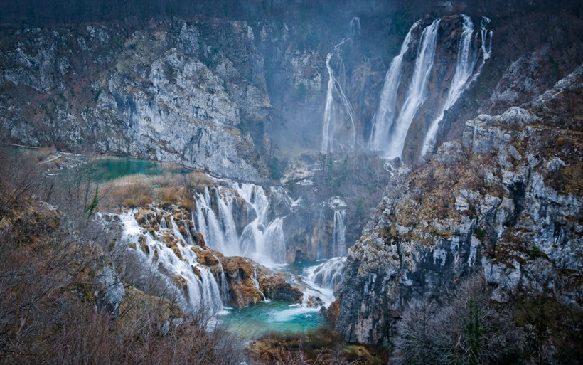 Plitvice Milli Parkı görenleri büyülüyor! - Resim: 2