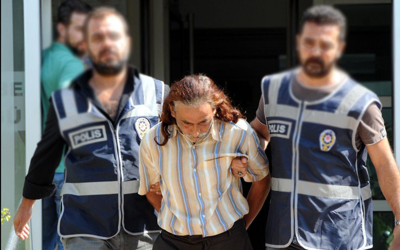 Korkunç olay! Zihinsel engelli kızına yılllarca tecavüz etti - Resim: 1