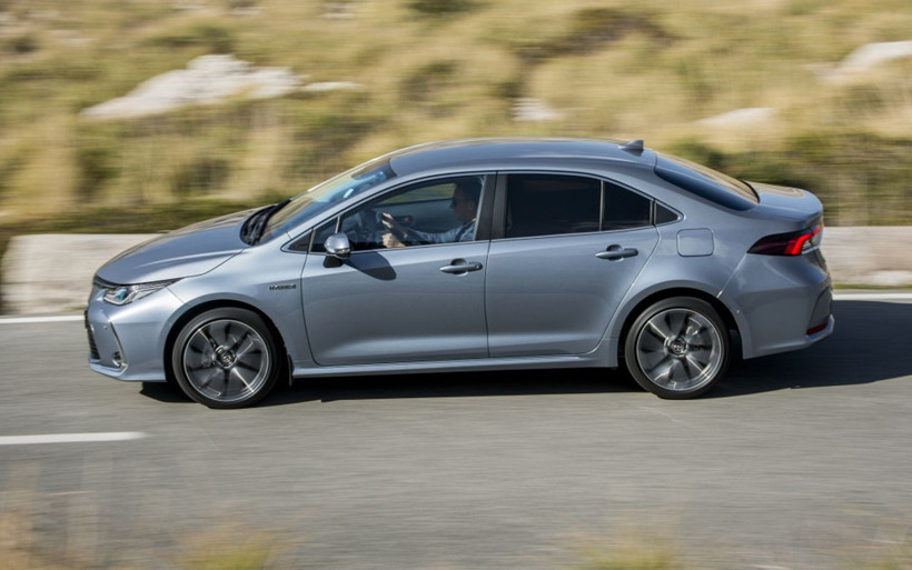 Toyota’dan yeni hibritli araç fiyatı belli oldu - Resim: 4