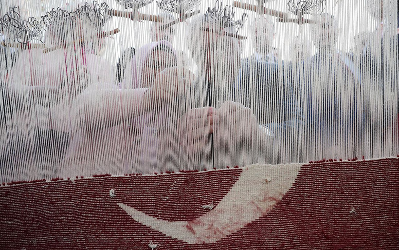 Cumhurbaşkanı Erdoğan Türk bayraklı halıya ilmek attı - Resim: 2