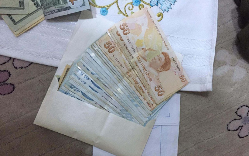 Balıkesir’de FETÖ operasyonu: 57 gözaltı - Resim: 2