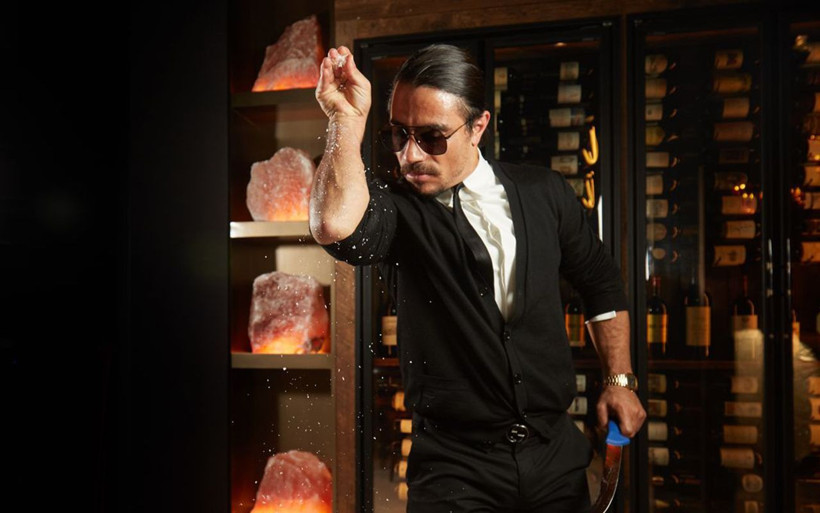 Nusret'ten kadınlara büyük jest: Yemekler ücretsiz - Resim: 1