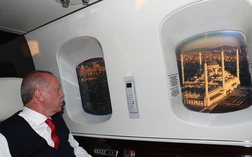 Cumhurbaşkanı Erdoğan Çamlıca Camisini havadan inceledi - Resim: 2