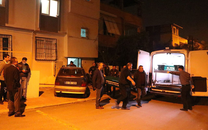 Mersin'de tartıştığı anne ve babasını bıçaklayarak öldürdü - Resim: 3