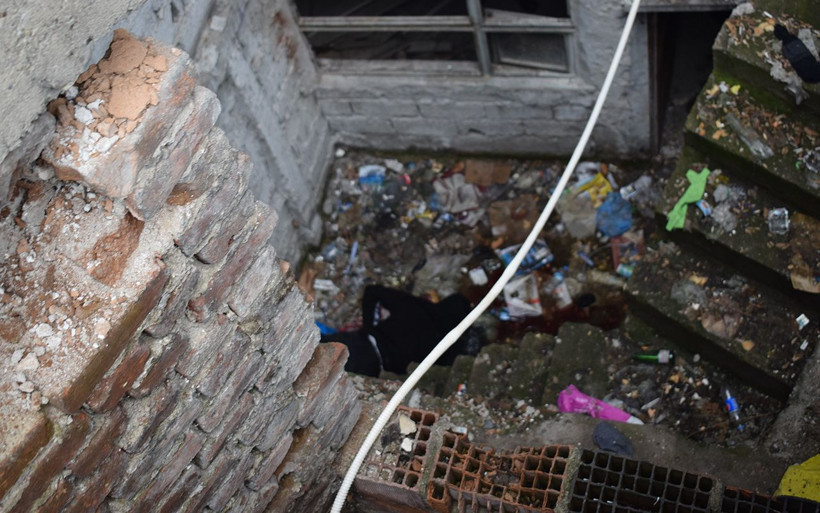 Malatya'da apartman bodrumunda ceset bulundu - Resim: 2