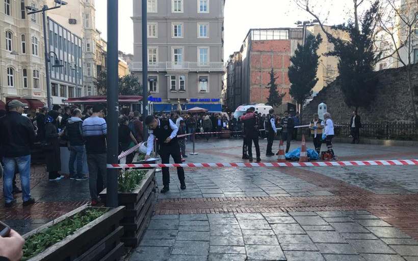 Şoke eden olay: Galata Kulesi'nden atlayan kadın öldü! - Resim: 2