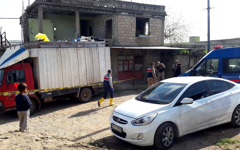 Adıyaman'da yaşlı adamı eşi keserle öldürdü - Resim: 1
