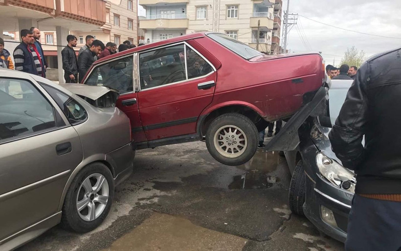 Gaziantep'te ilginç kaza: Facianın eşiğinden dönüldü! - Resim: 1
