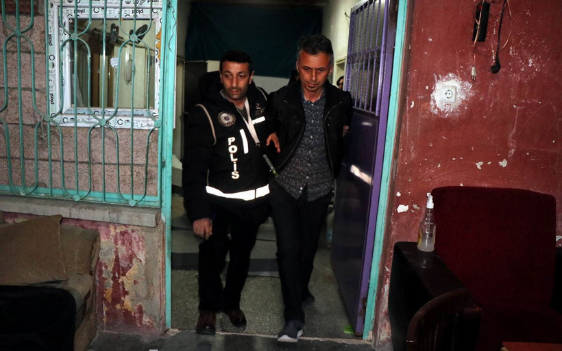 Kayseri'de define için kazı yapan şahıslara suçüstü - Resim: 1