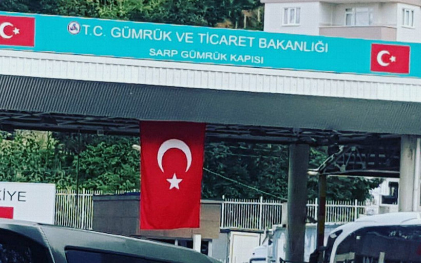 Gürcistan'a eski kimlikle gidilemeyecek - Resim: 2