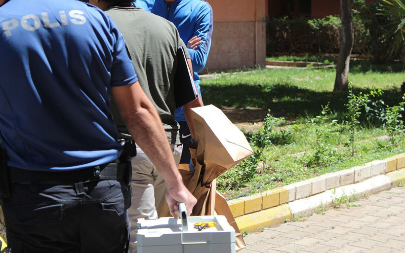 Antalya'da babasının cesedini bulan küçük çocuk şok geçirdi - Resim: 3