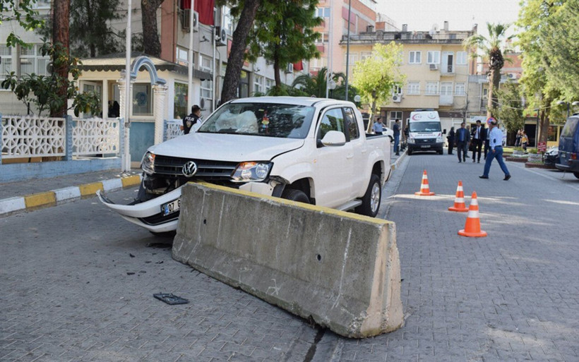 Aydın'dan kadın cinayeti bir kişi eşini 15 bıçak darbesiyle öldürdü - Resim: 1