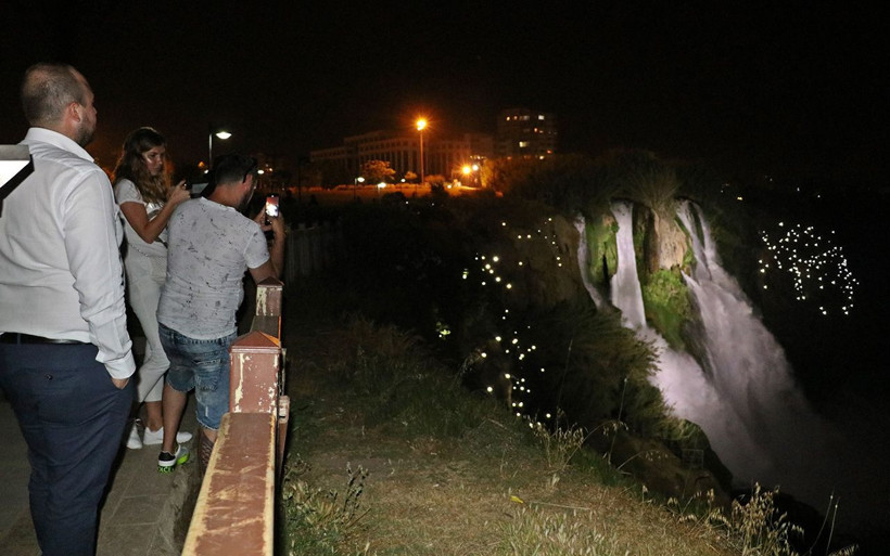 Antalya Düden Şelalesi'nde polisi alarma geçiren olay - Resim: 1