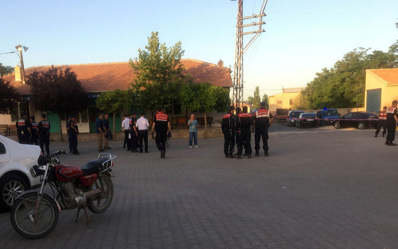 Niğde'de silahlı çatışma Ölüler ve çok sayıda yaralı var - Resim: 1